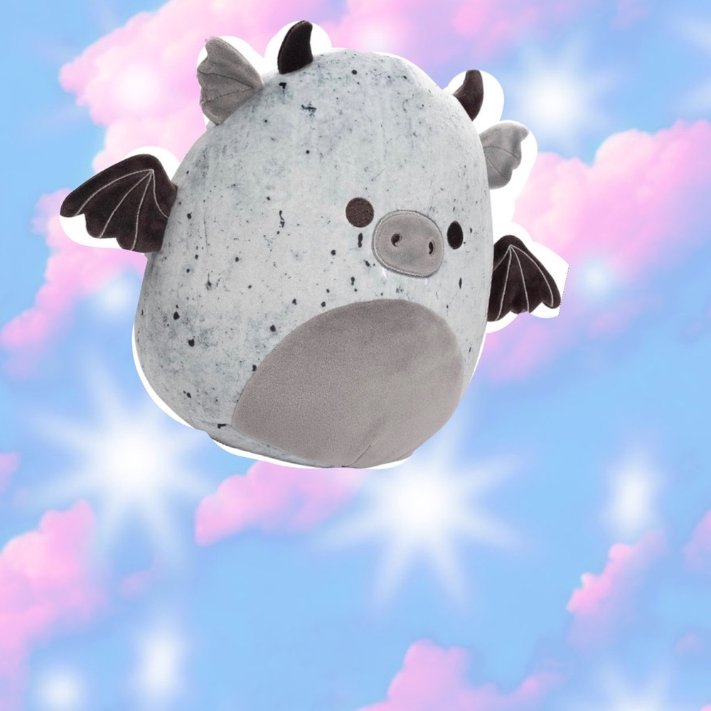 ❤️Gio the Gargoyle- 8” Squishmallows- Halloween Edition. Grey, Black and White